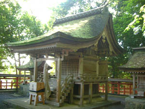 梅田神社本殿
