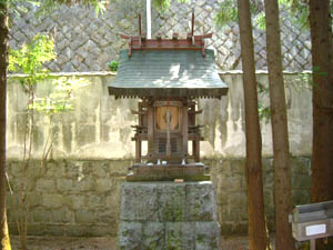 厄済神社本殿
